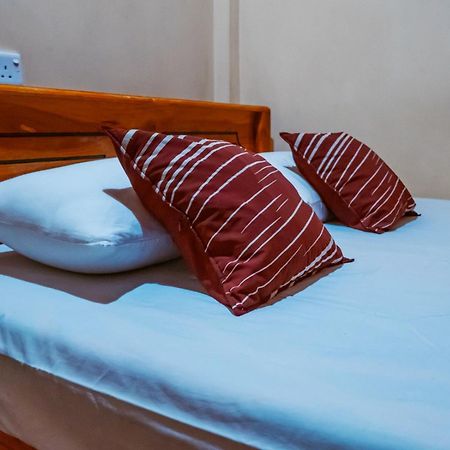Viveka Inn Guest And Yala Safari Тиссамахарама Экстерьер фото