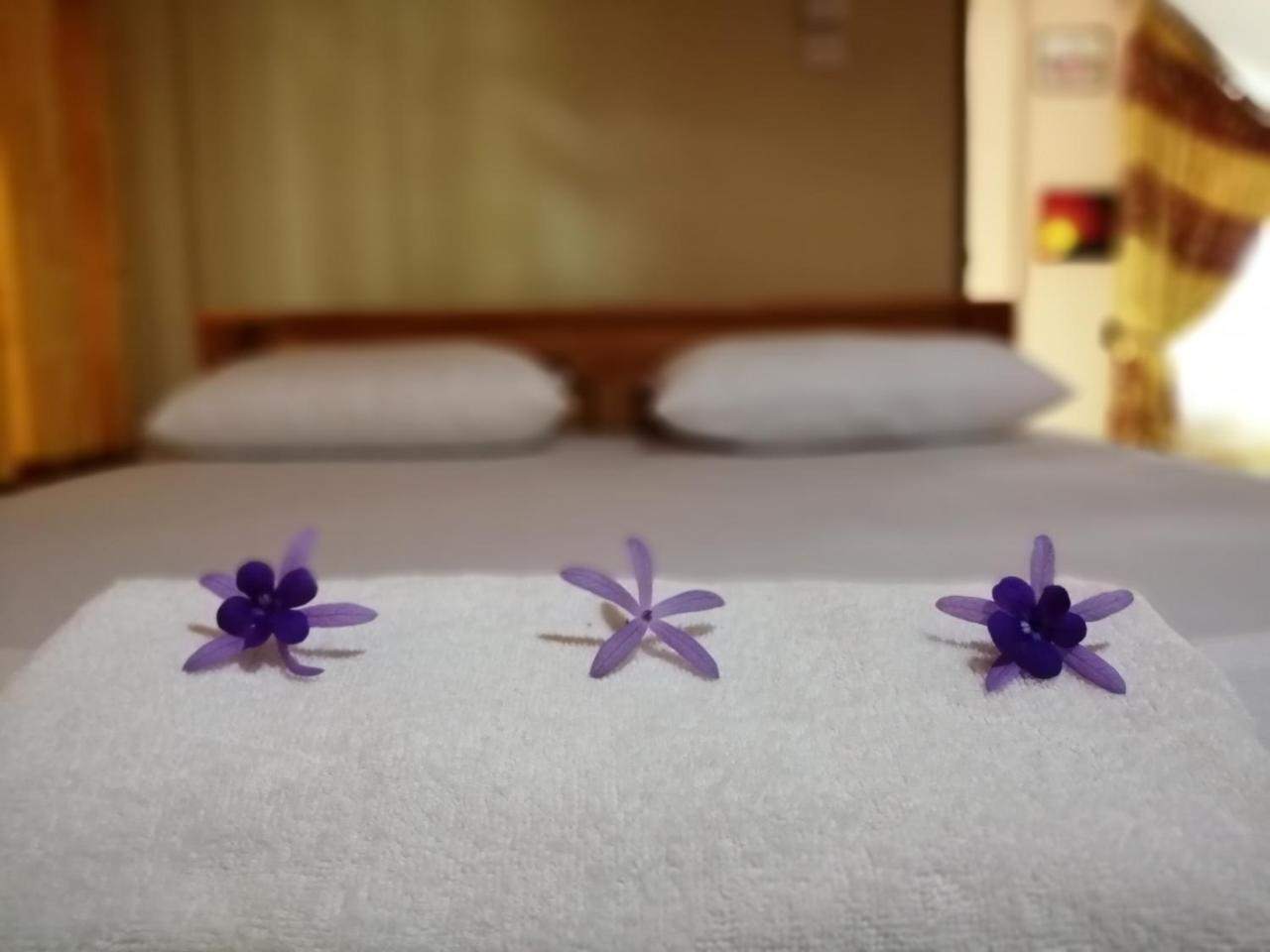 Viveka Inn Guest And Yala Safari Тиссамахарама Экстерьер фото